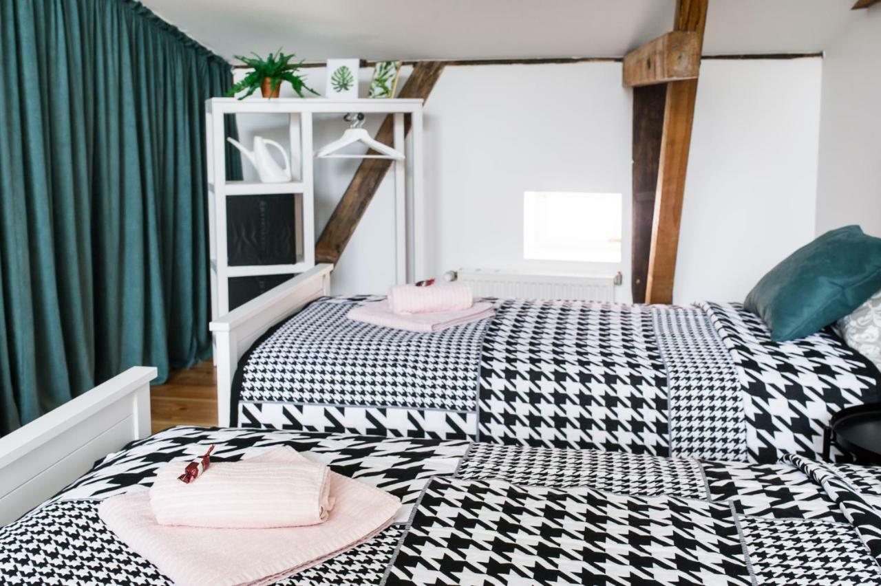 Cozy Studio Mansard Riga Old Town Aptartment, Ac Buitenkant foto