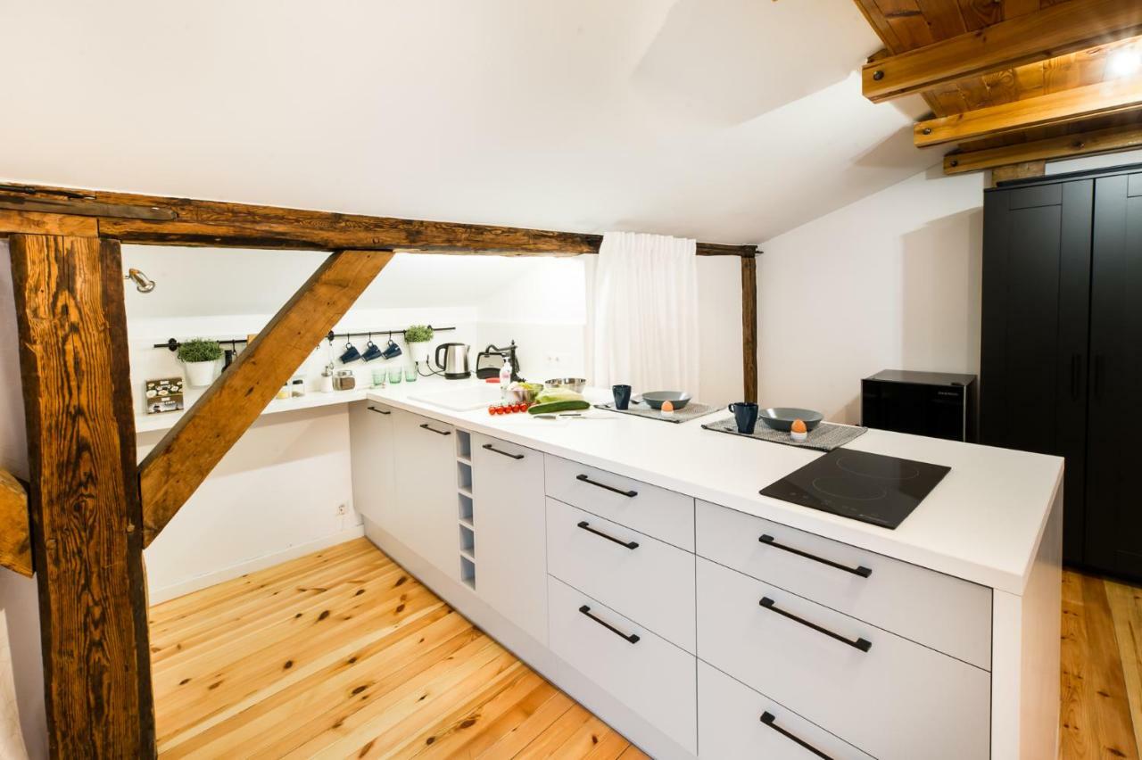 Cozy Studio Mansard Riga Old Town Aptartment, Ac Buitenkant foto