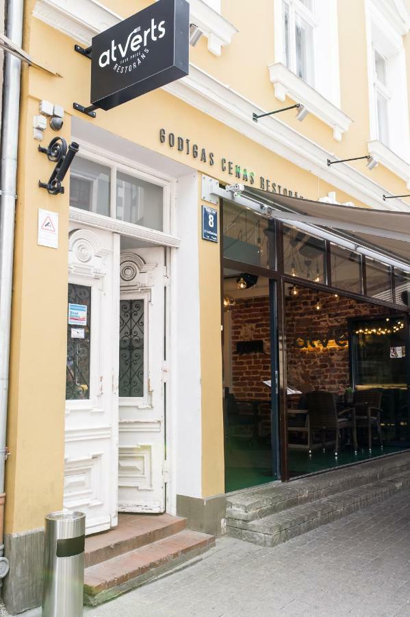 Cozy Studio Mansard Riga Old Town Aptartment, Ac Buitenkant foto